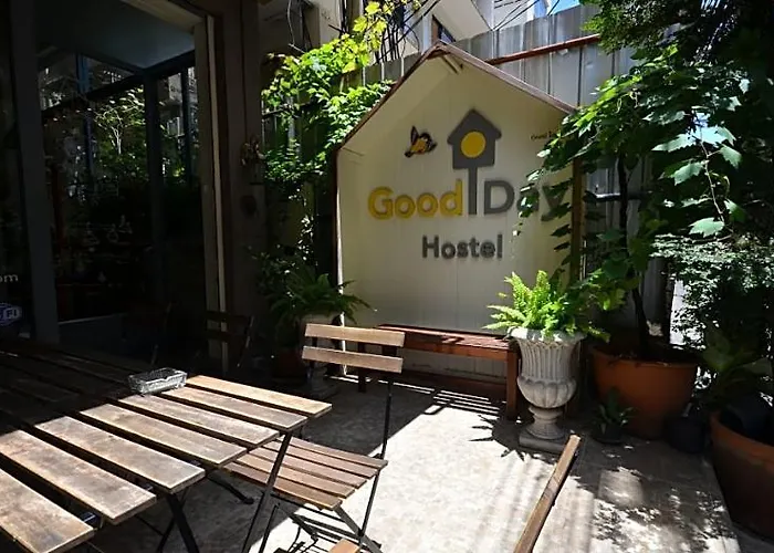 Albergue Good Day *